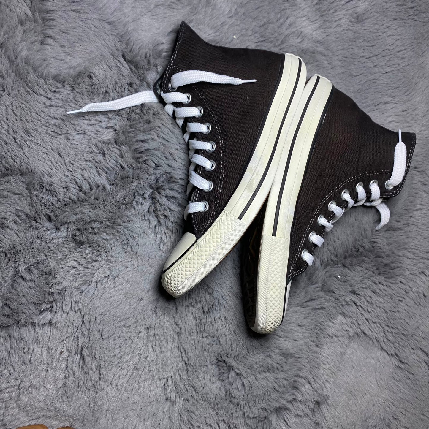 Converse ( Size 40 / 7 )