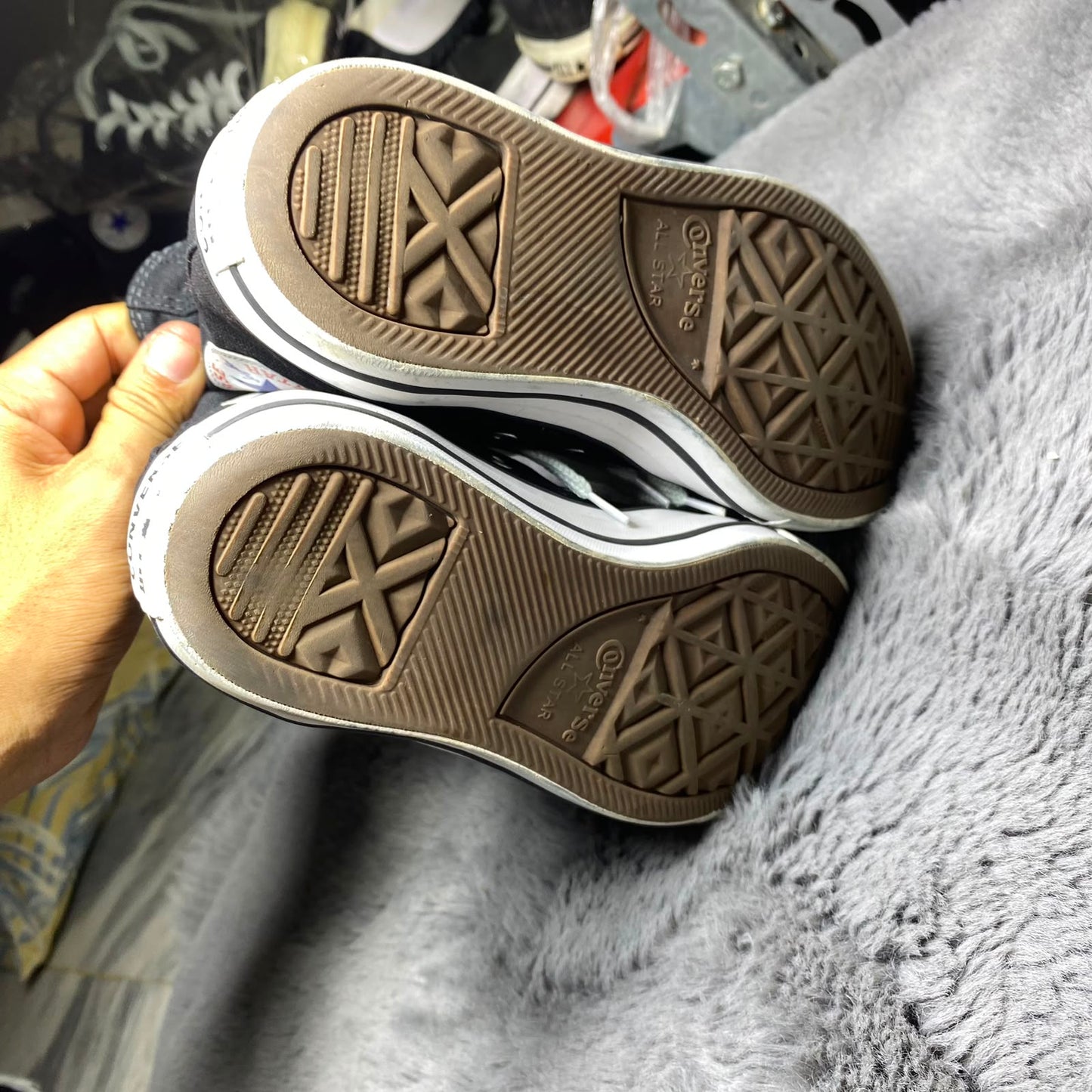 Converse ( Size 38 / 5.5 )