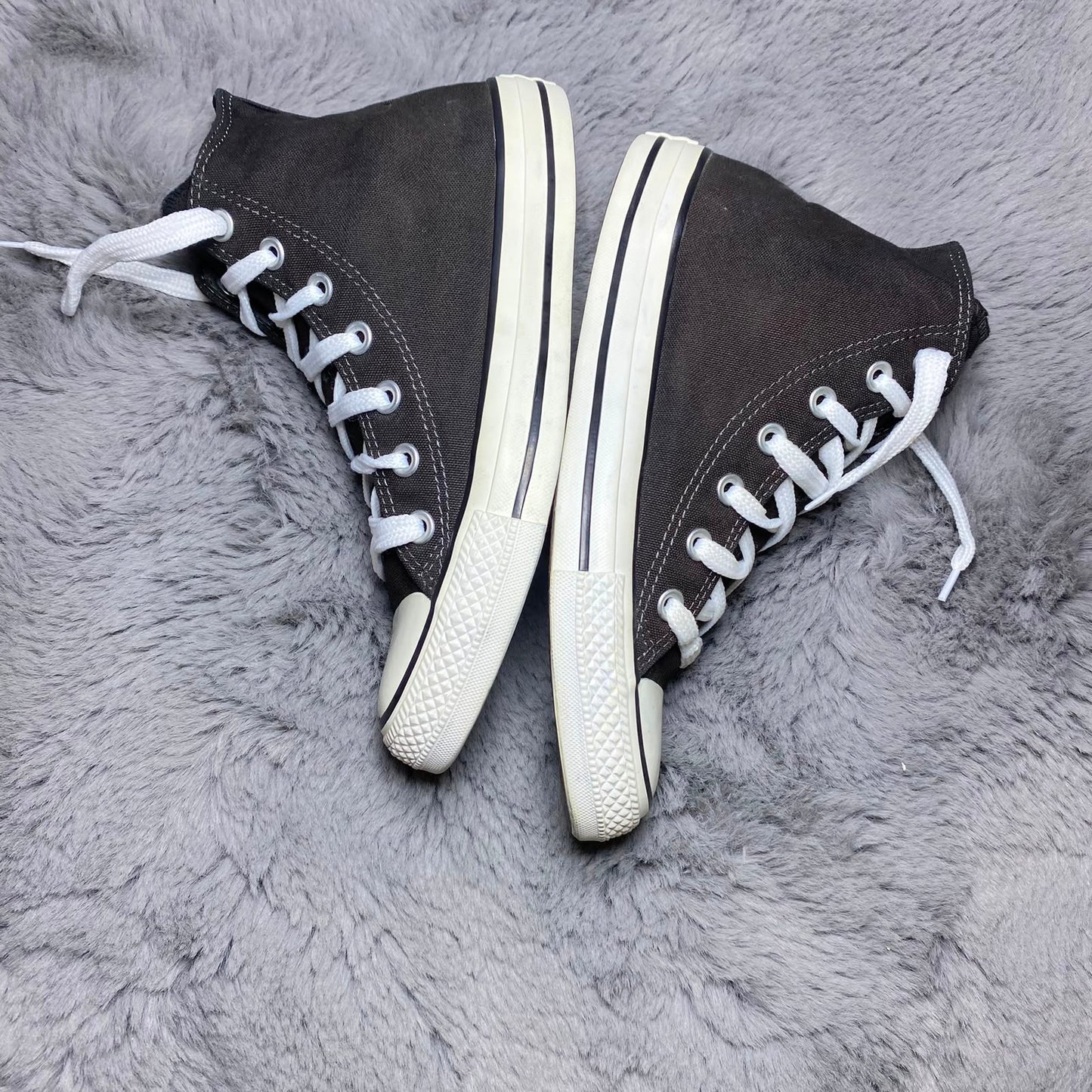 Converse ( Size 39 / 6 )