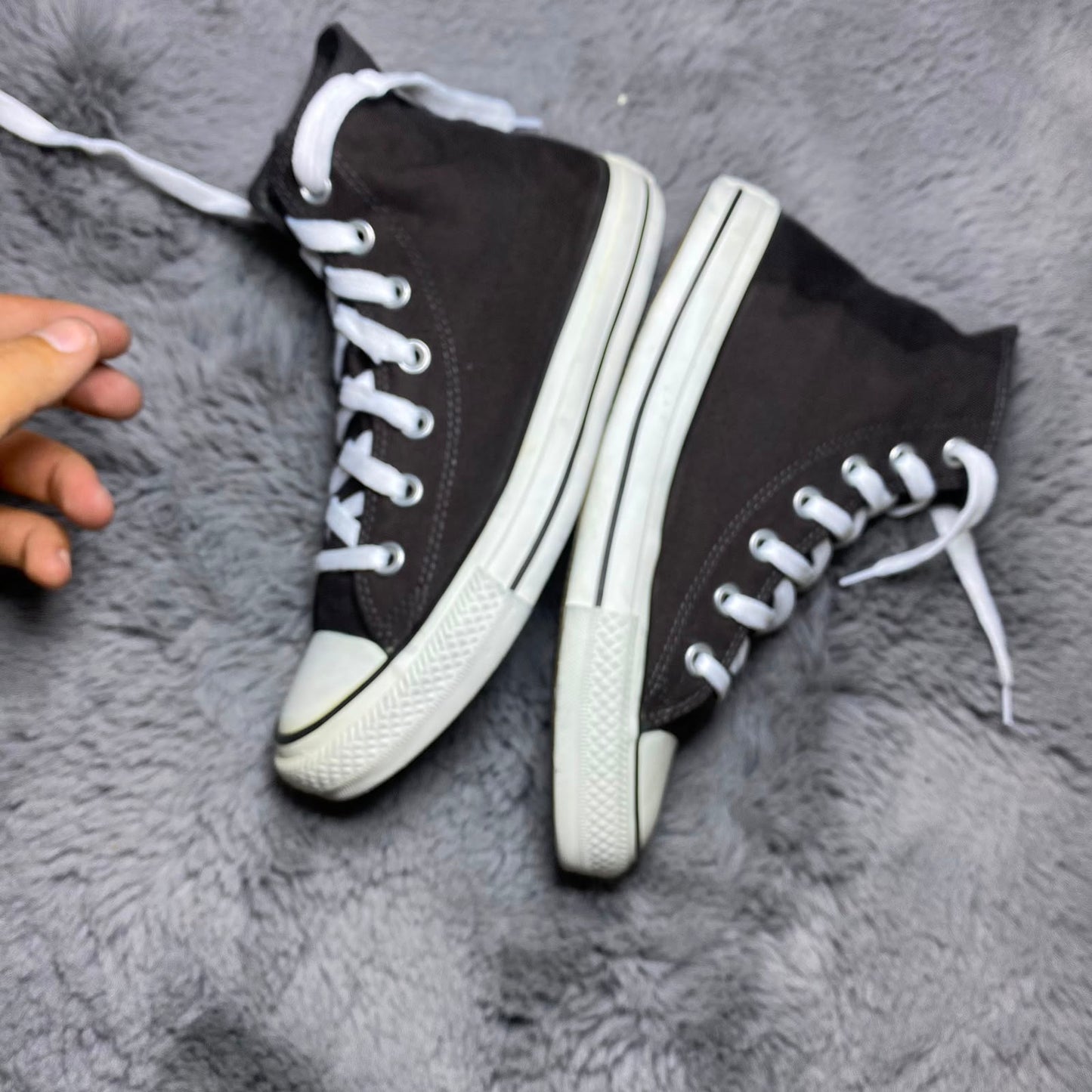Converse ( Size 39 / 6 )