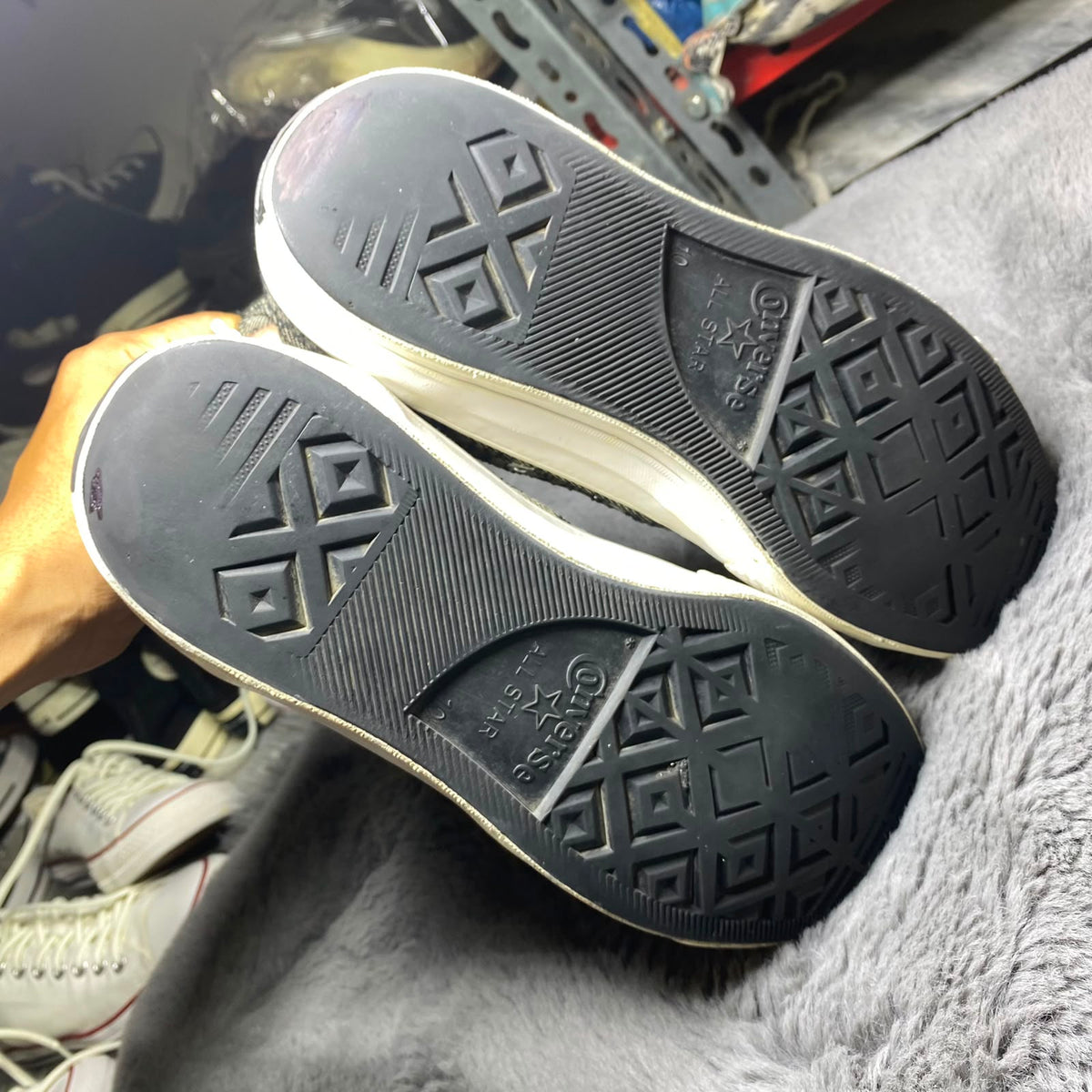 Converse ( Size 44 / 10 )