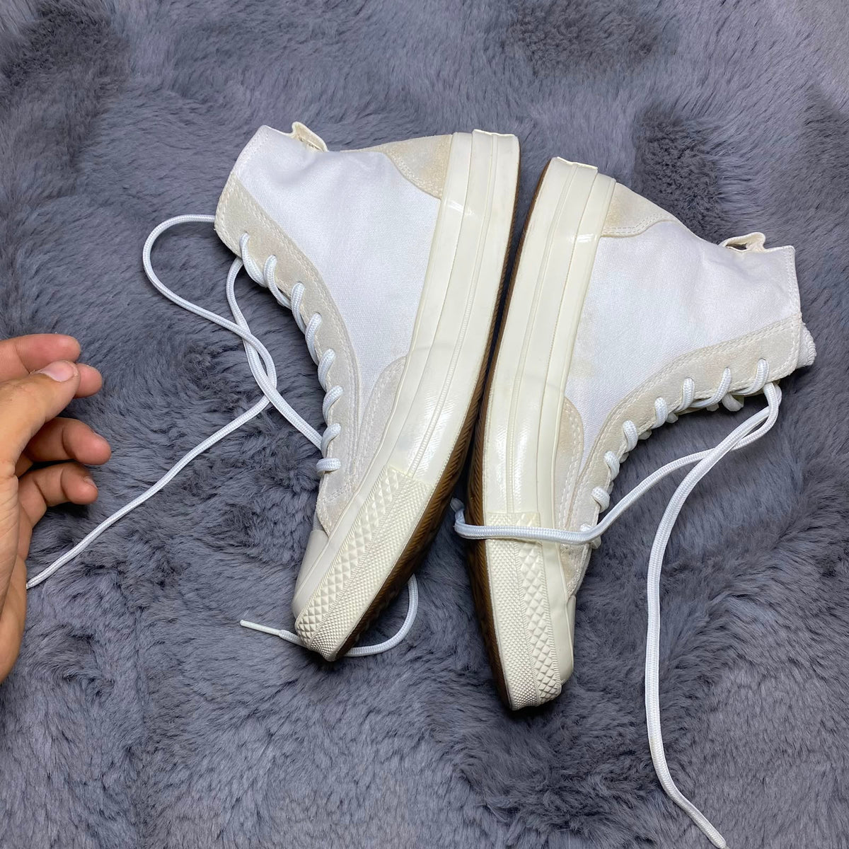 Converse ( Size 39.5 - 40 / 6.5 )