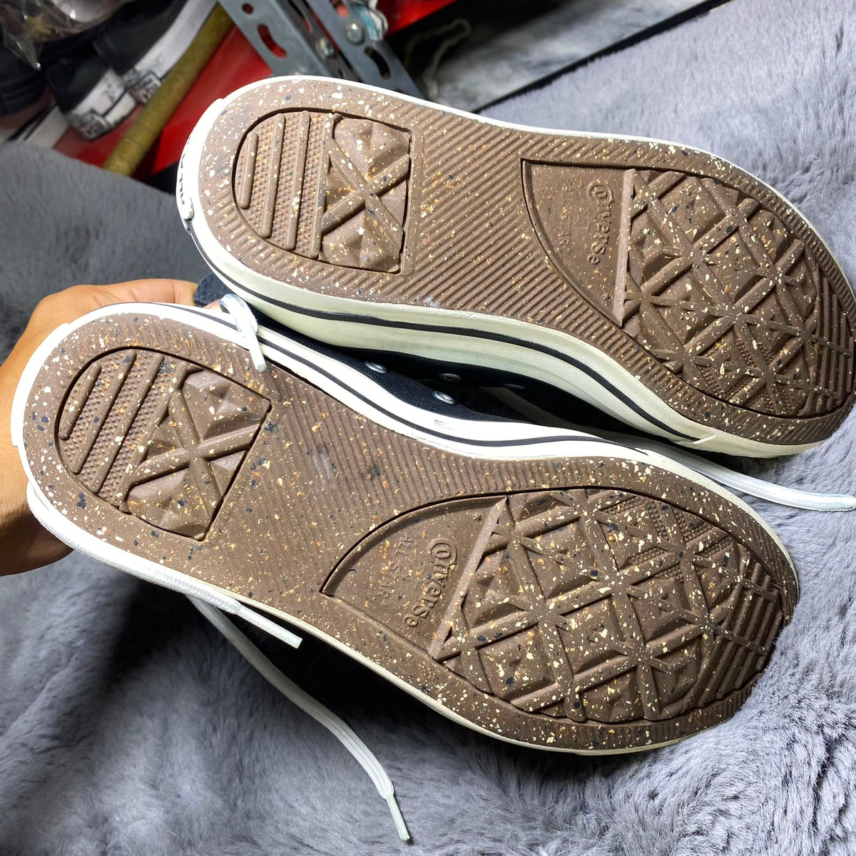 Converse ( Size 40 / 7 )