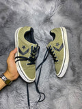 Converse ( Size 41 / 7.5 )