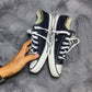Converse ( Size 41 / 7.5 )