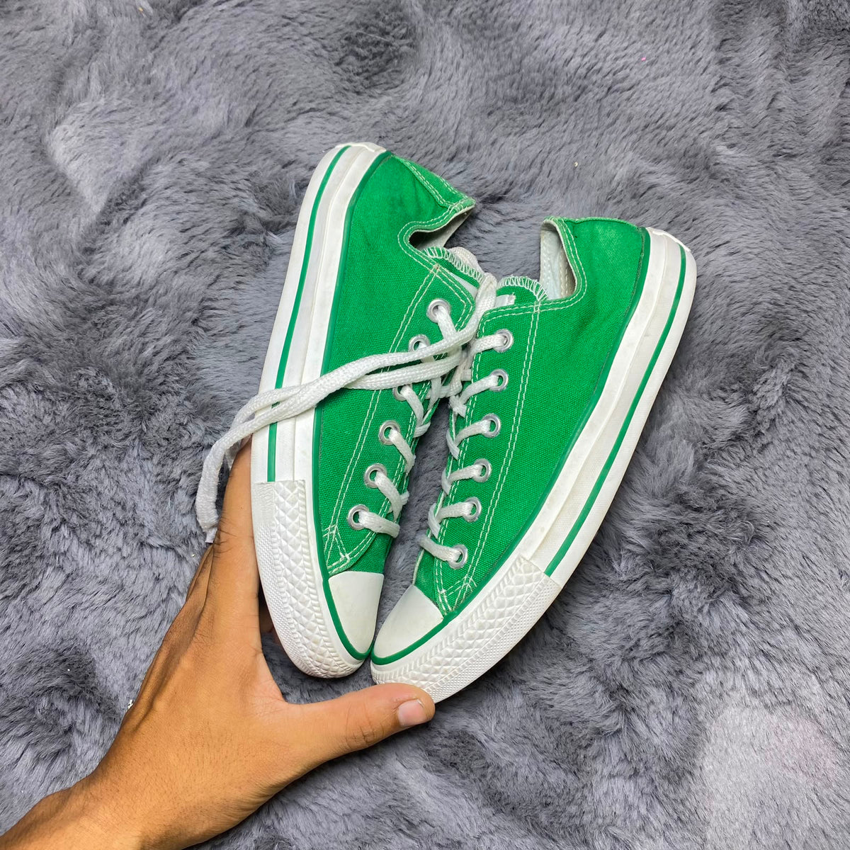 Converse ( Size 39 / 6 )