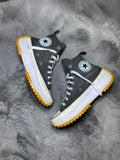Converse ( Size 41 / 7.5 )
