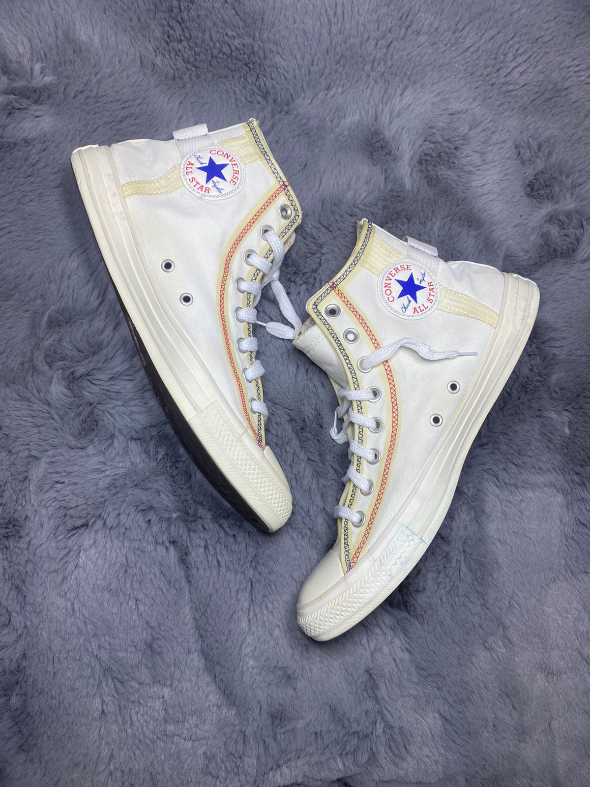 Converse ( Size 44.5-45 / 10.5 - 11 )