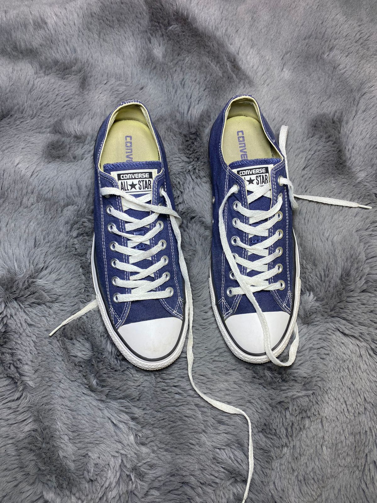 Converse ( Size 44 / 10 )