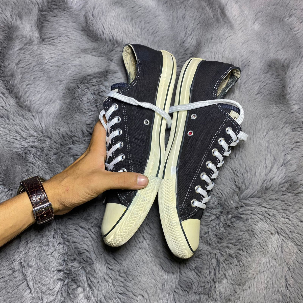 Converse ( Size 45 / 11 )