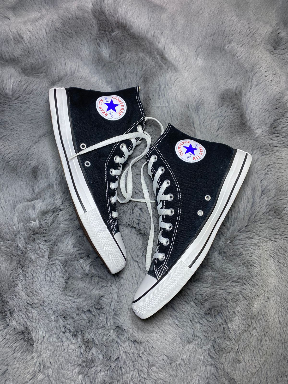 Converse ( Size 44 / 10 )