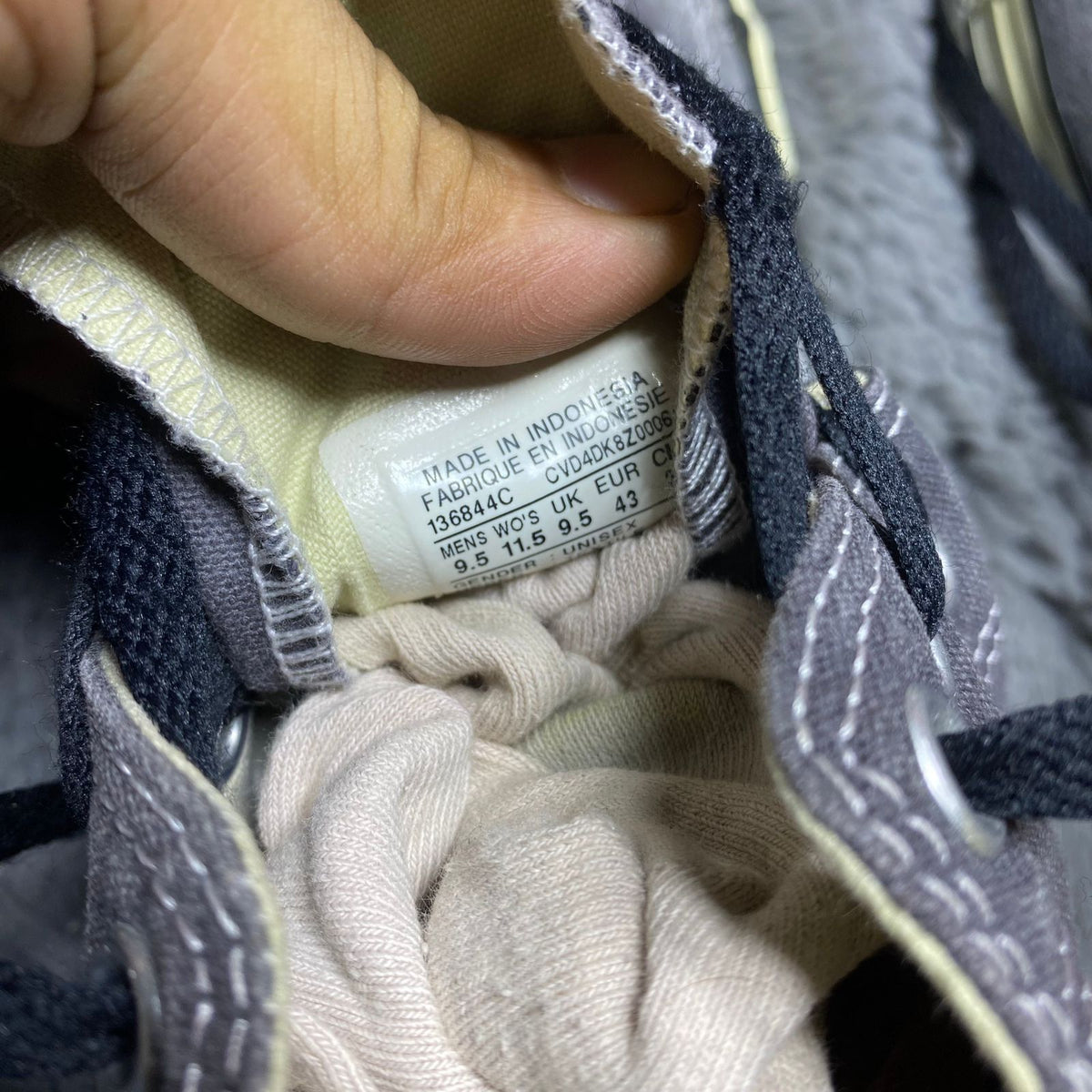 Converse ( Size 43 / 9 )