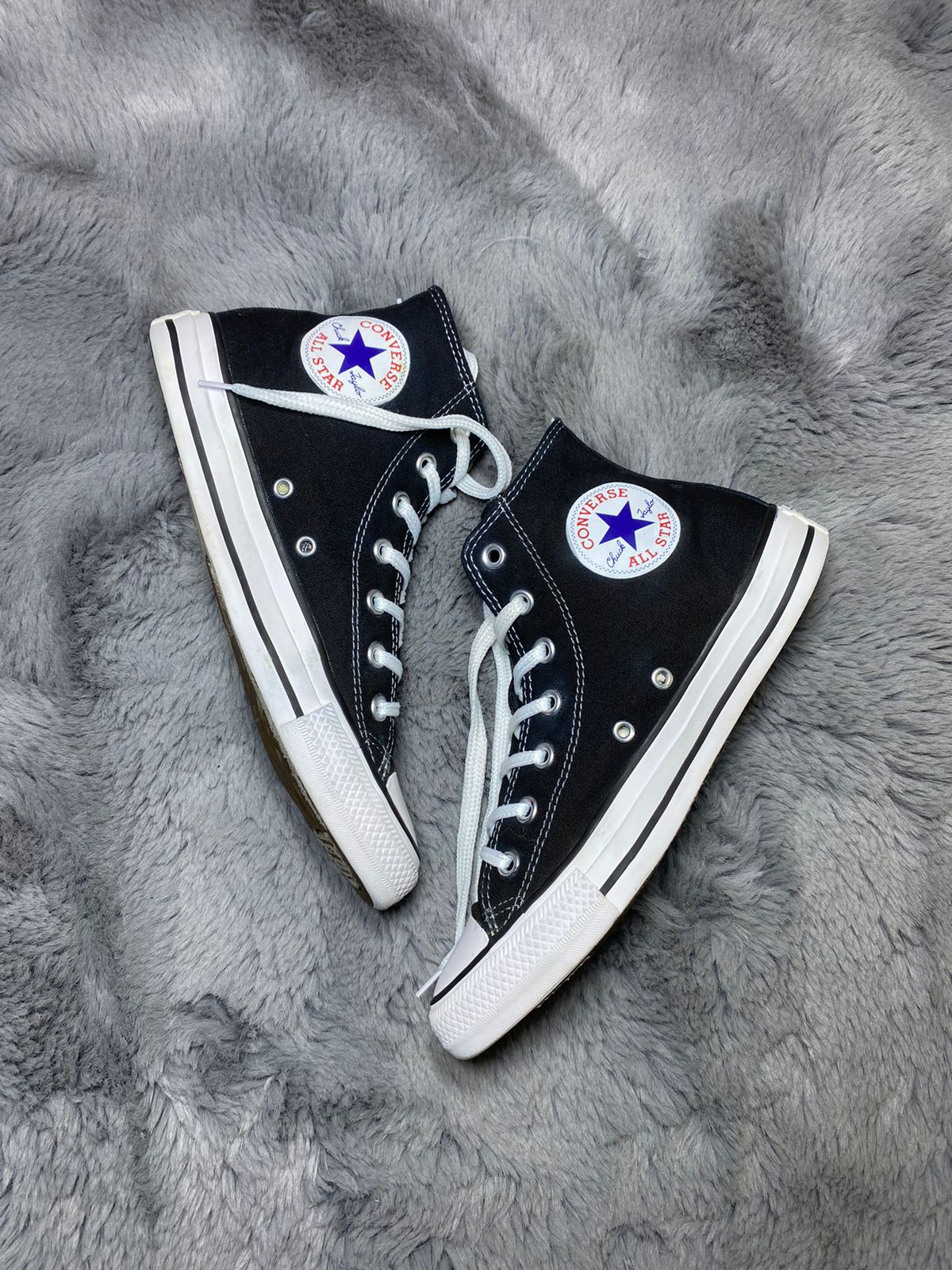 Converse ( Size 39 / 6 )