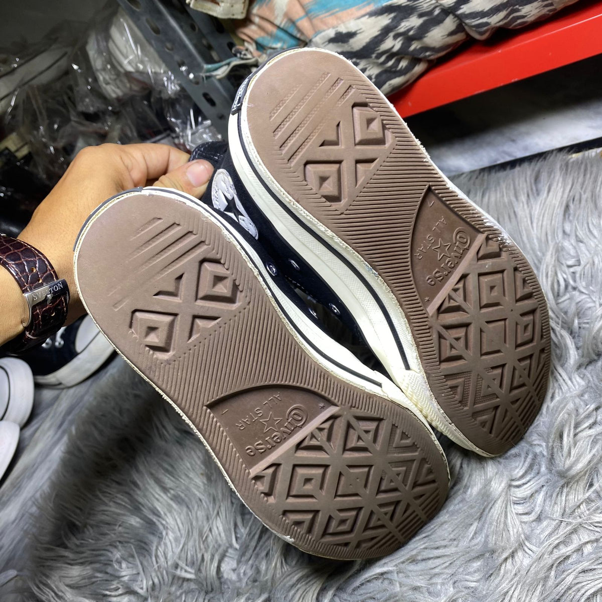 Converse ( Size 40 / 7 )