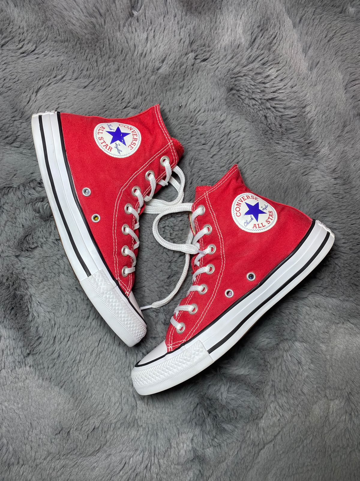 Converse ( Size 37.5 - 38 / 5 )