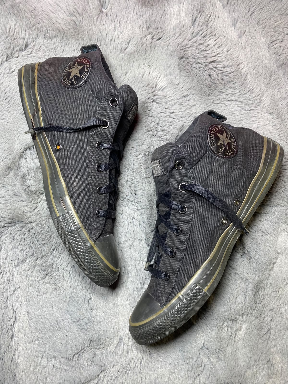CONVERSE ( Size 46.5-47 / 11.5 )