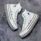 Converse ( Size 38 / 5.5 )