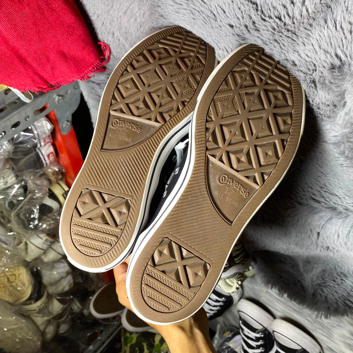 Converse ( Size 44 / 10 )