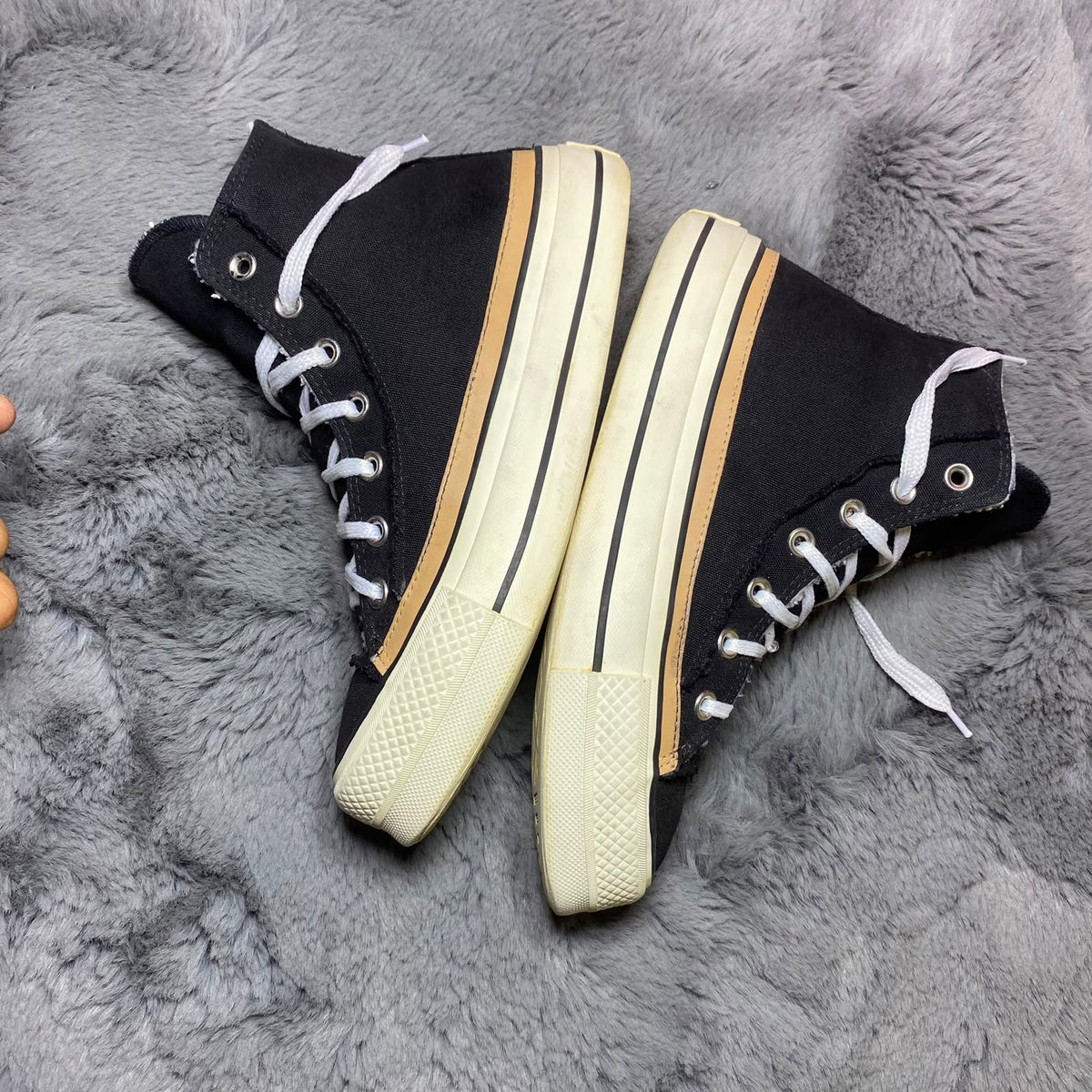 Converse ( Size 40 / 7 )