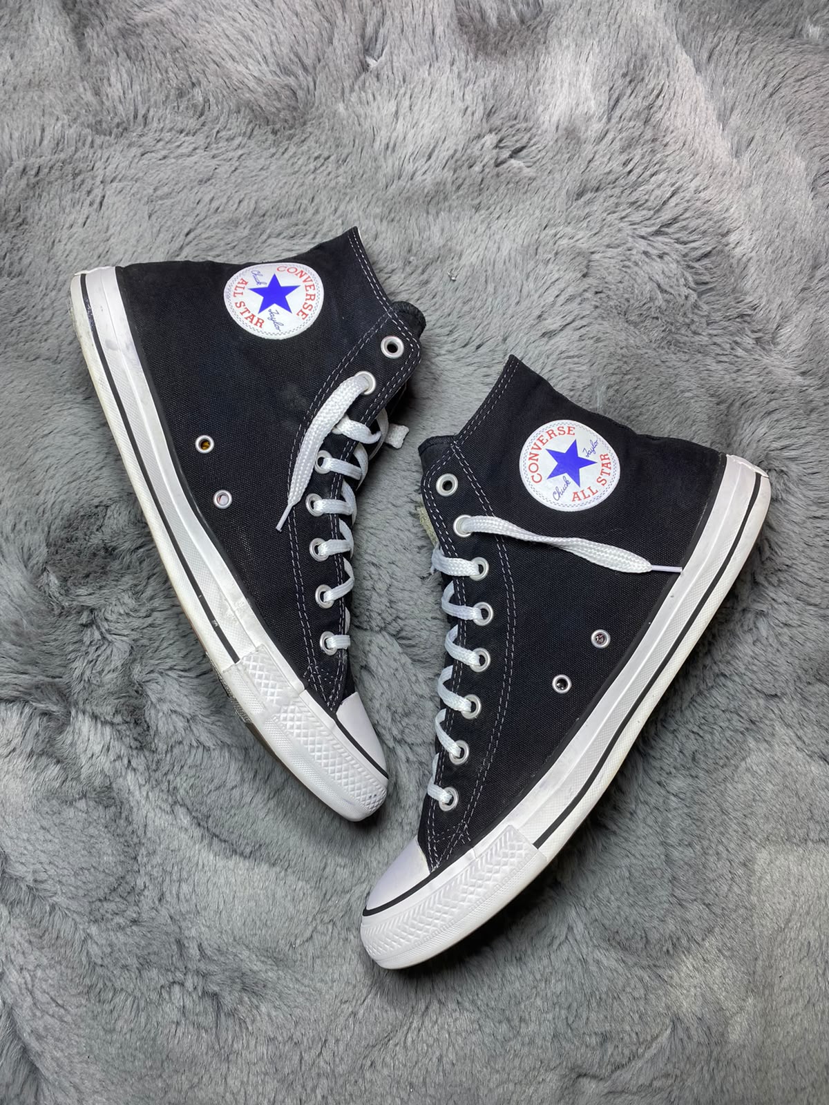 Converse ( Size 44 / 10 )