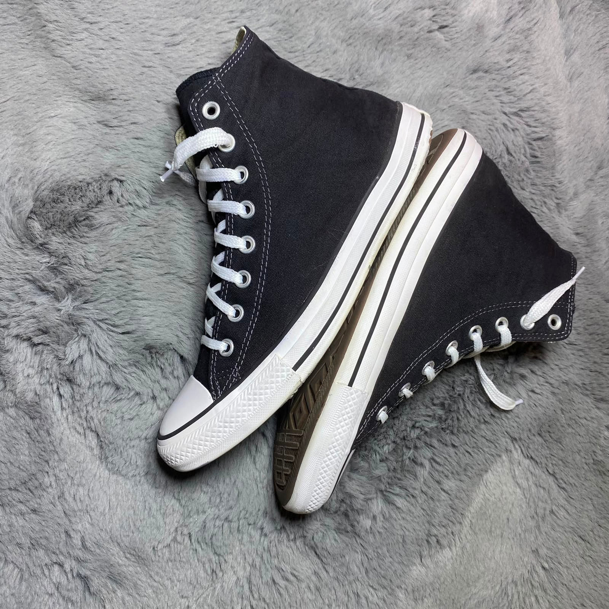 Converse ( Size 44 / 10 )