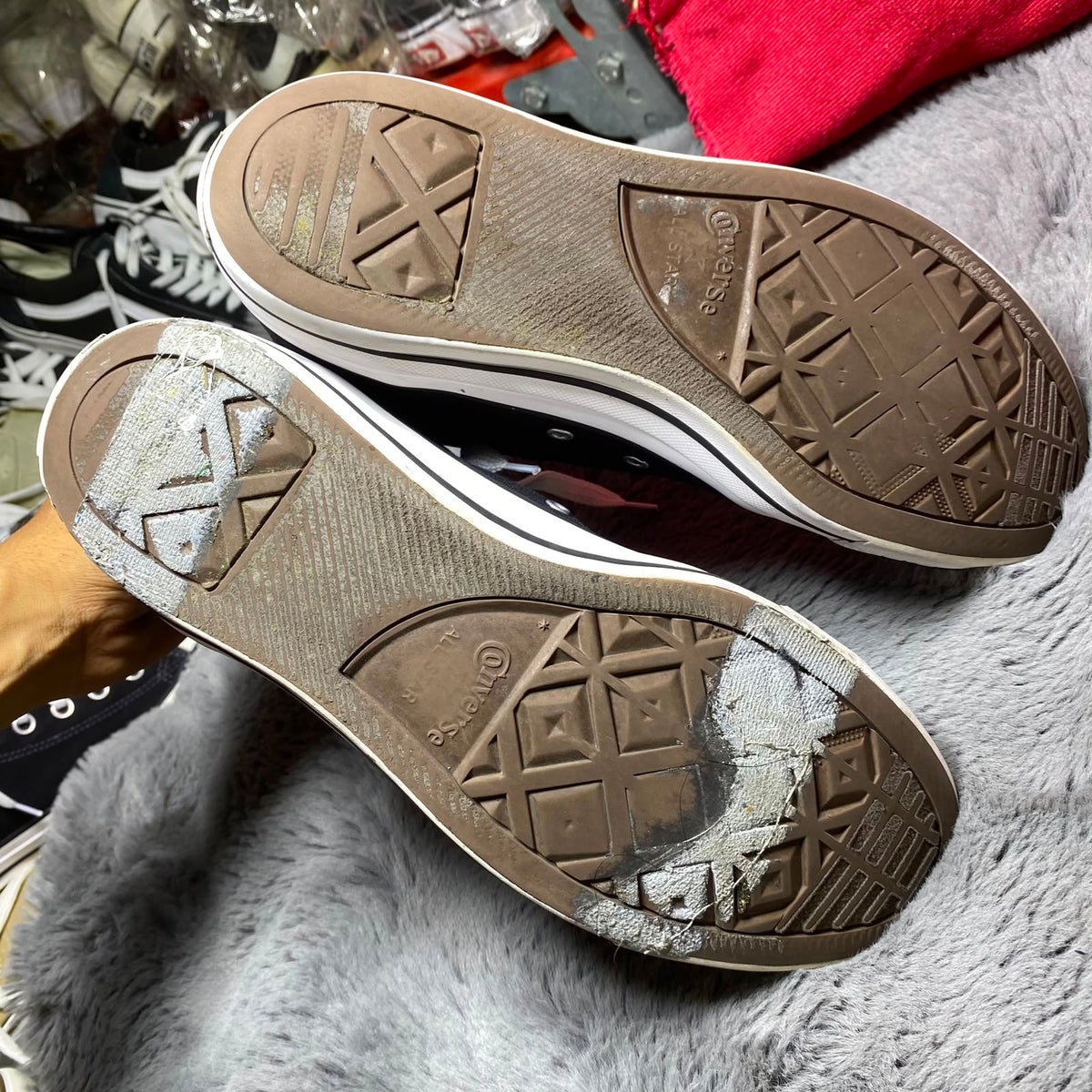 Converse ( Size 44 / 10 )