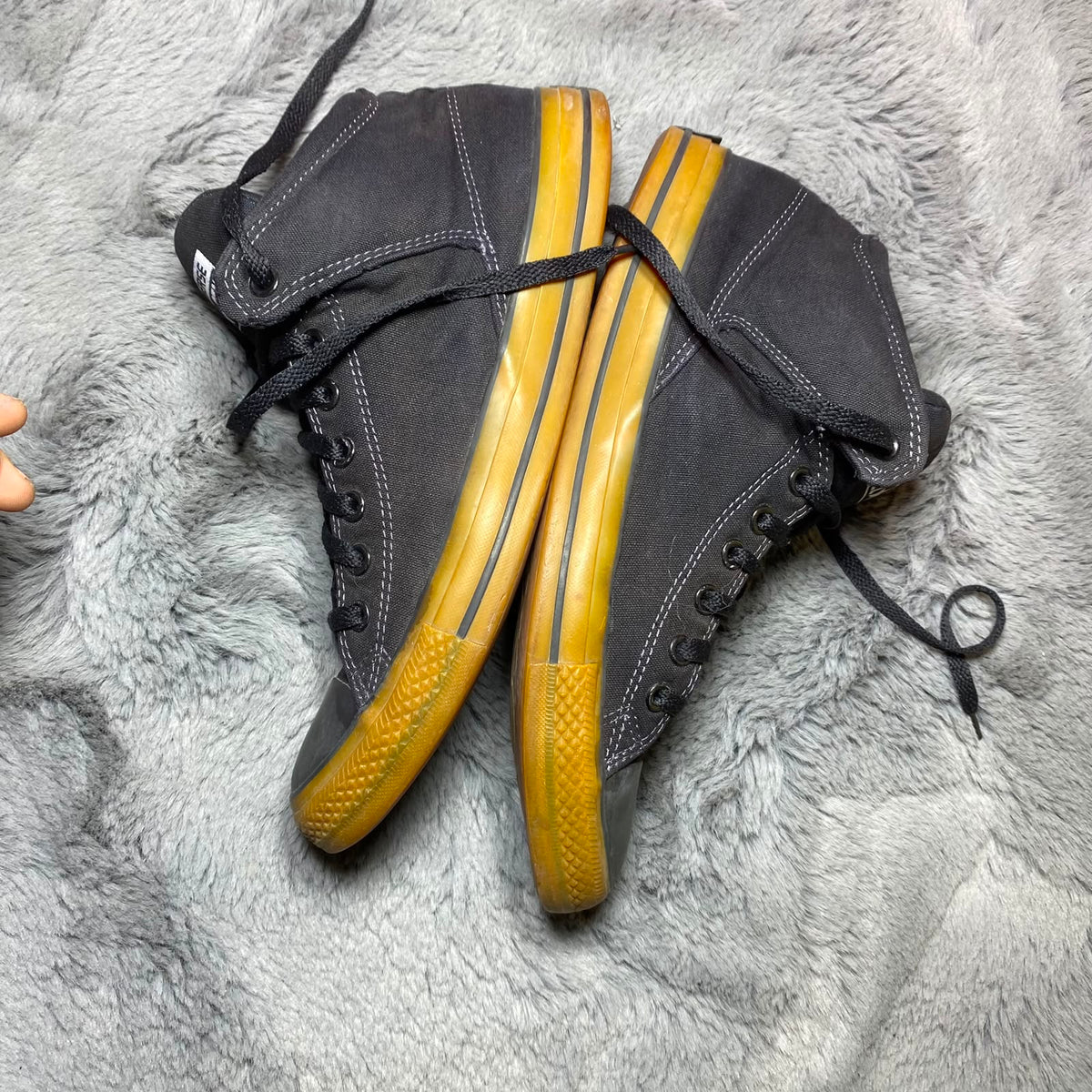 Converse ( Size 45 / 11 )