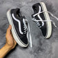 VANS ( Size 39 /  6 )