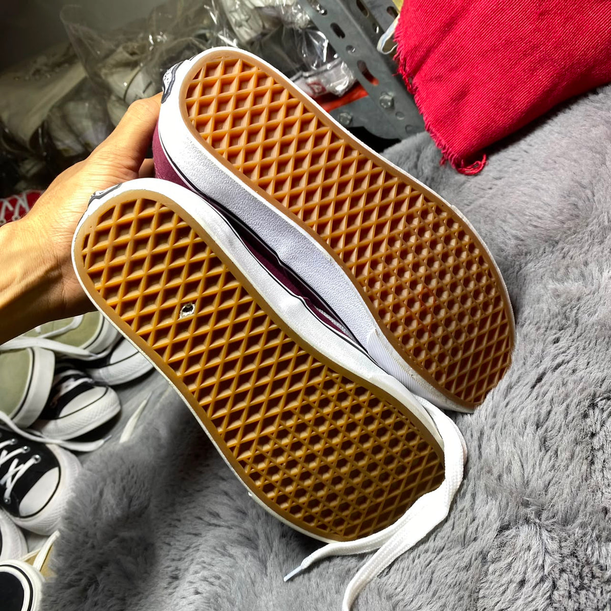 VANS ( Size 41 / 7.5 )