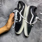 VANS ( Size 44 / 10 )
