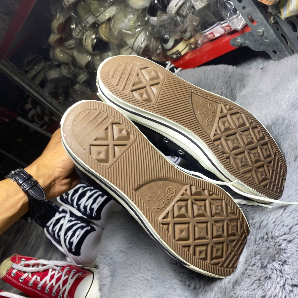 Converse ( Size 45 / 11 )