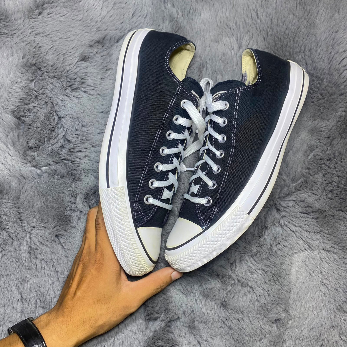 Converse ( Size 45 / 11 )
