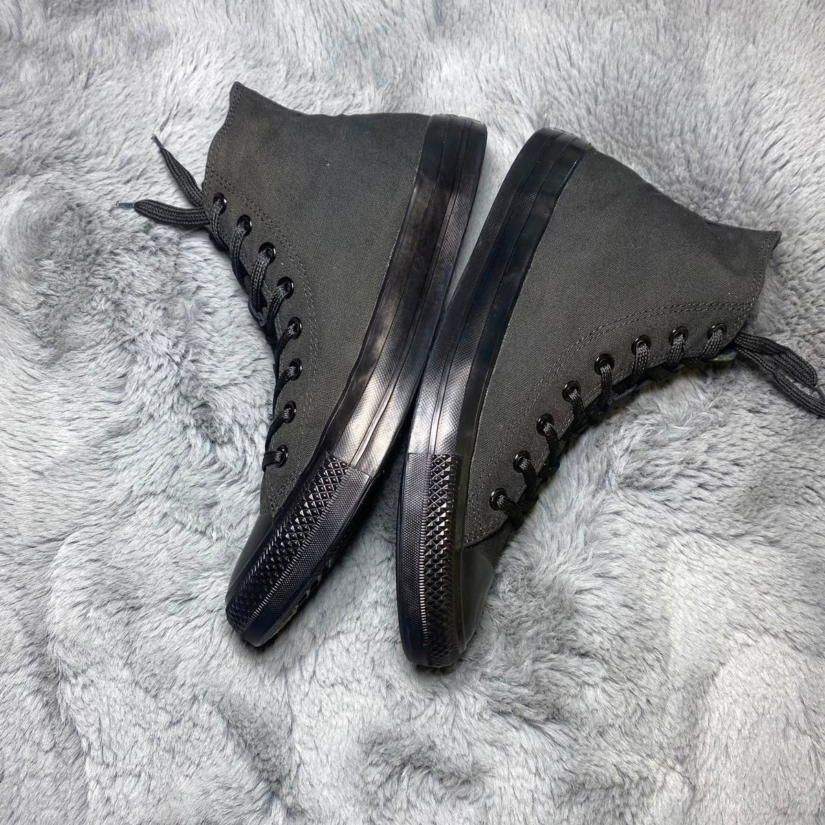 CONVERSE ( Size 46 / 11 )