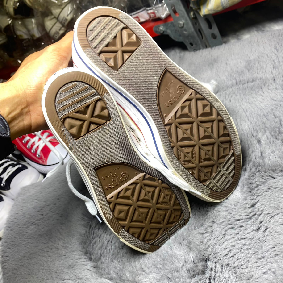 Converse ( Size 40 / 7 )