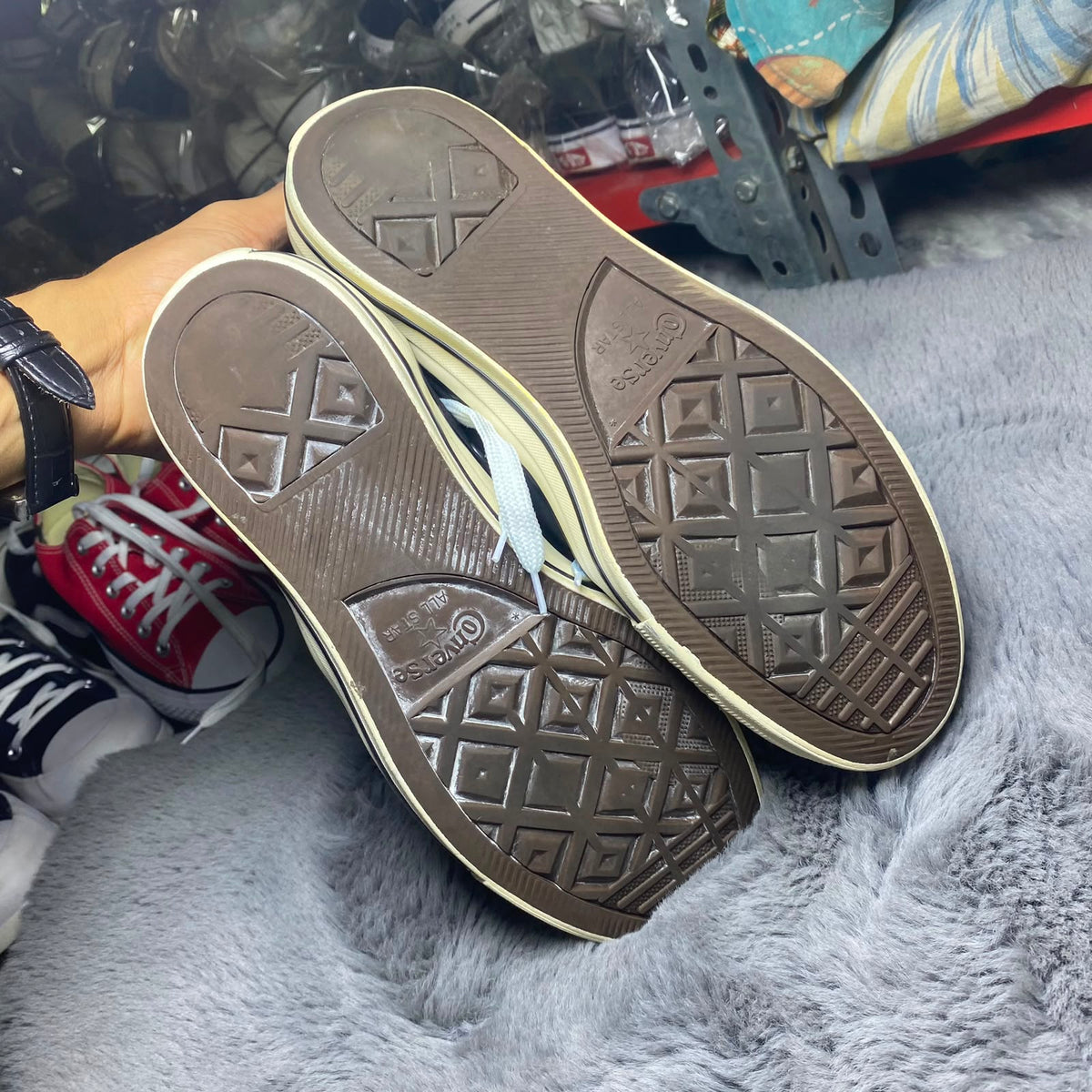 Converse ( Size 44 / 10 )
