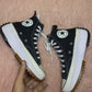 Converse ( Size 38 / 5.5 )