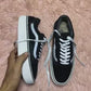 VANS ( Size 39 / 6 )