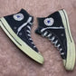 Converse ( Size 41 / 7.5 )