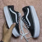 VANS ( Size 38.5 /  5.5 )