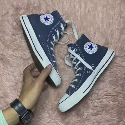 Converse ( Size 39 / 6 )
