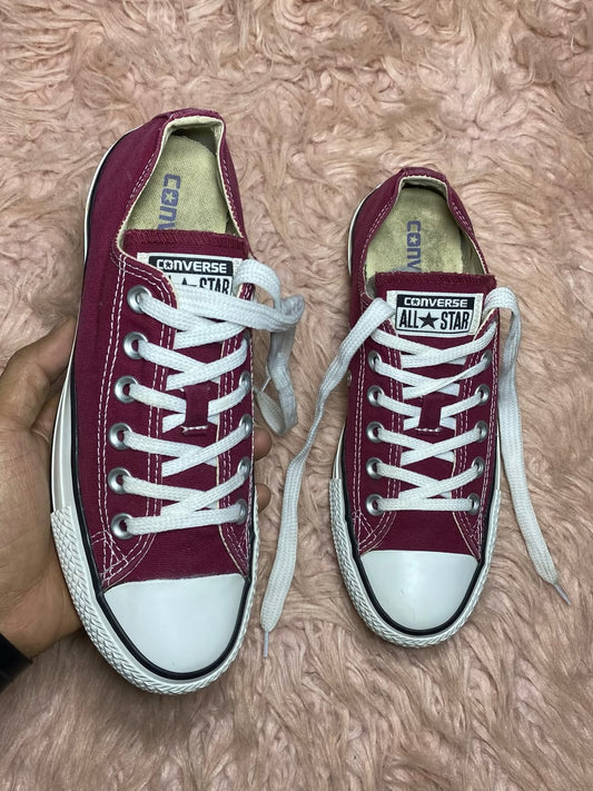Converse ( Size 37 / 5 )