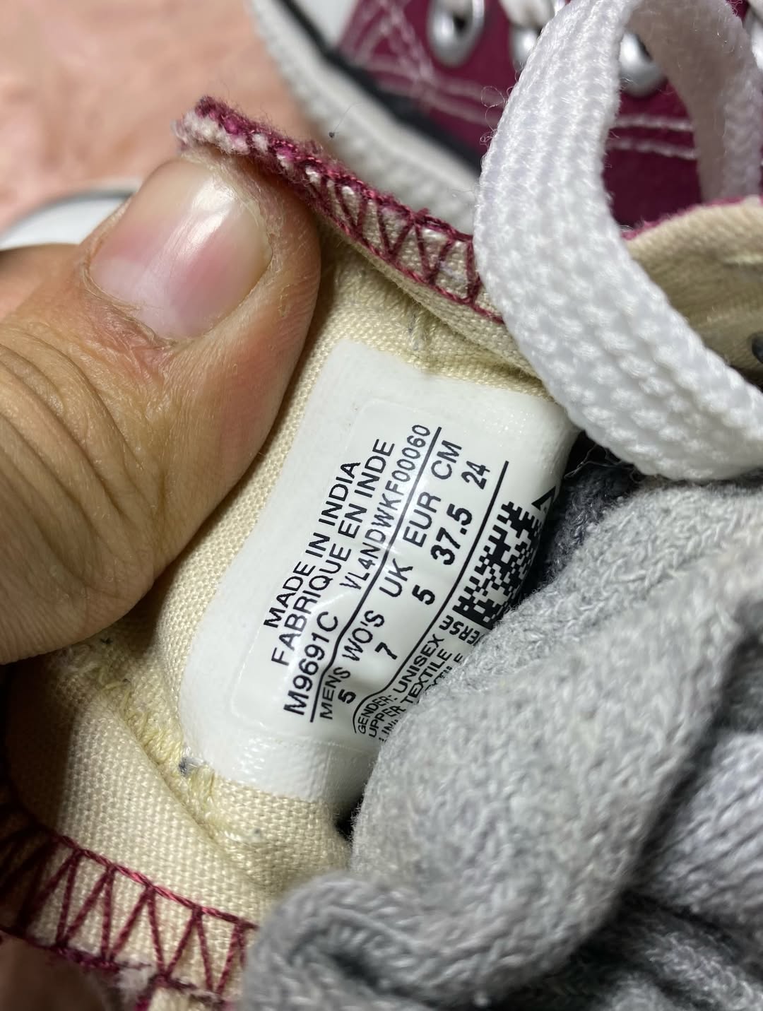 Converse ( Size 37 / 5 )