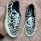 VANS ( Size 37 / 5 )