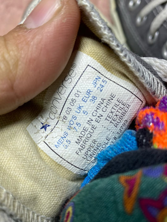 Converse ( Size 38 / 5 )