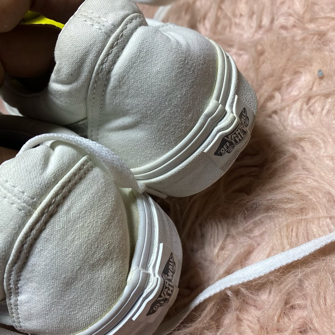 VANS ( Size 44 / 10 )