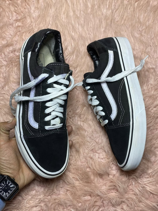 VANS ( Size 44 / 9.5 )