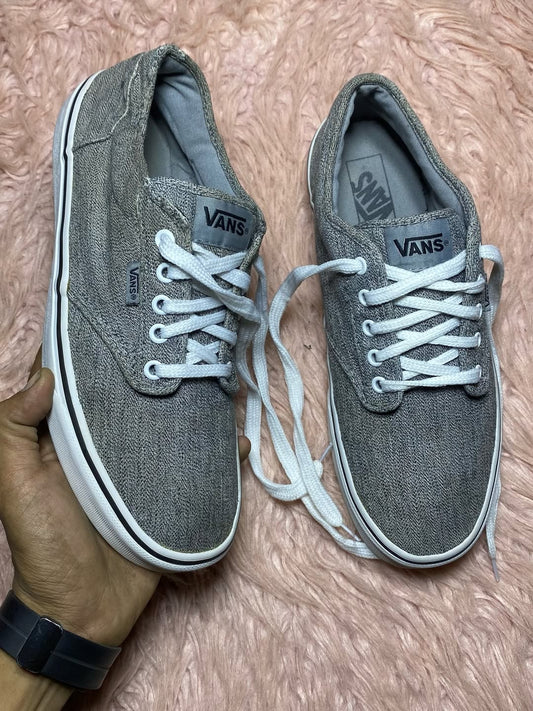 VANS ( Size 43 / 9 )