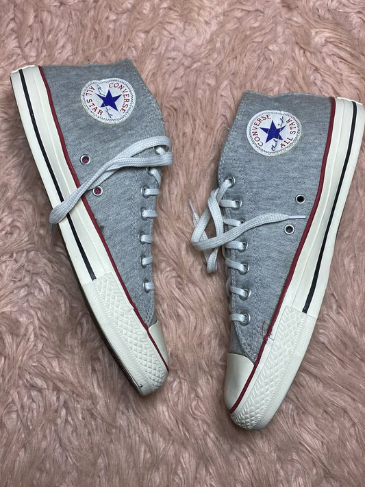 Converse ( Size 42 / 8.5 )