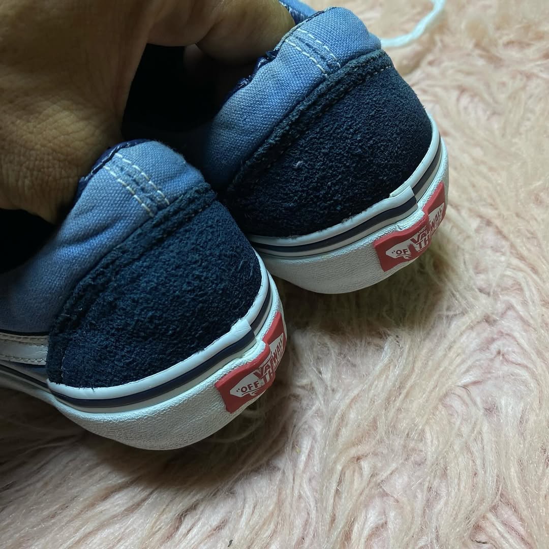 VANS ( Size 38 / 5 )