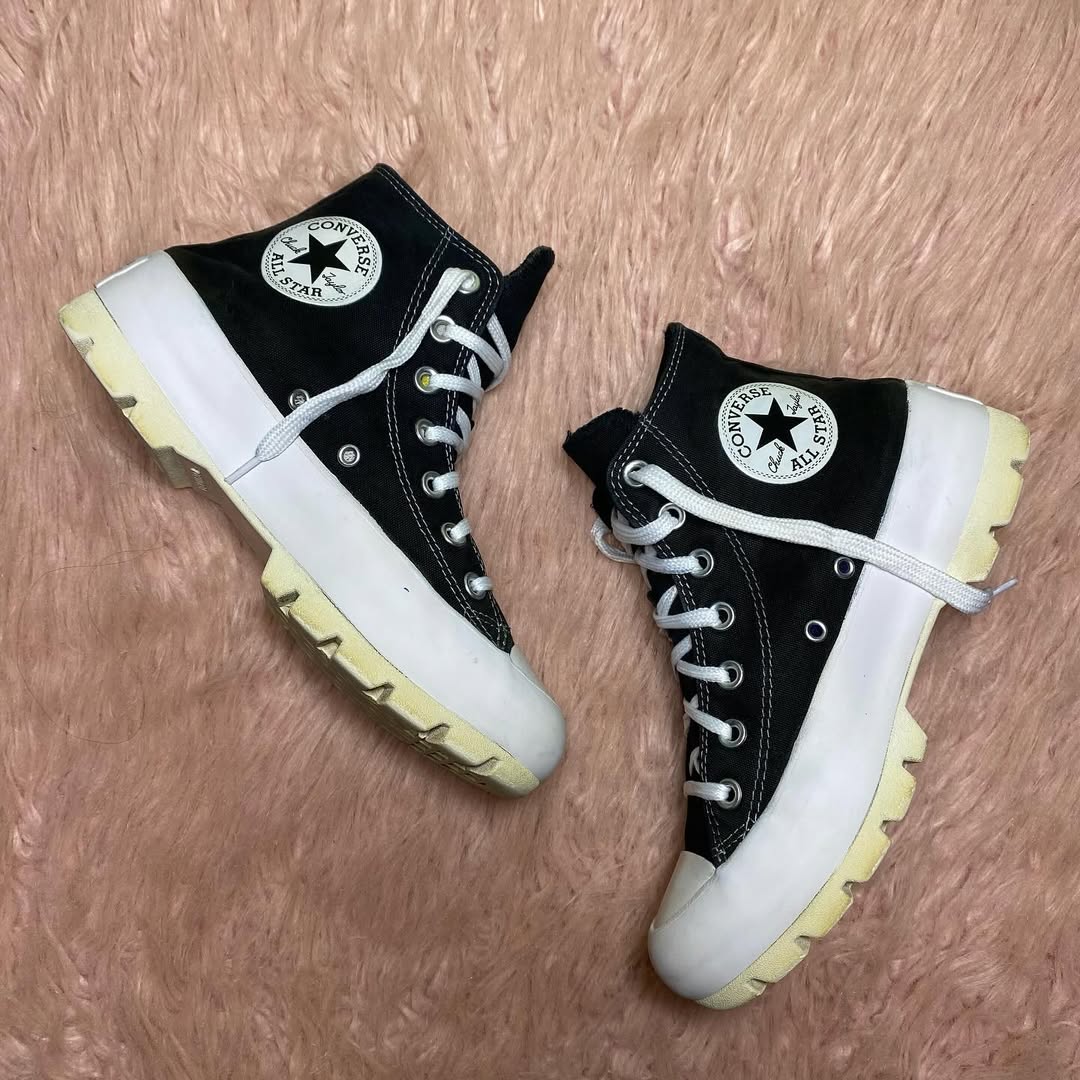 Converse ( Size 37 / 5 )